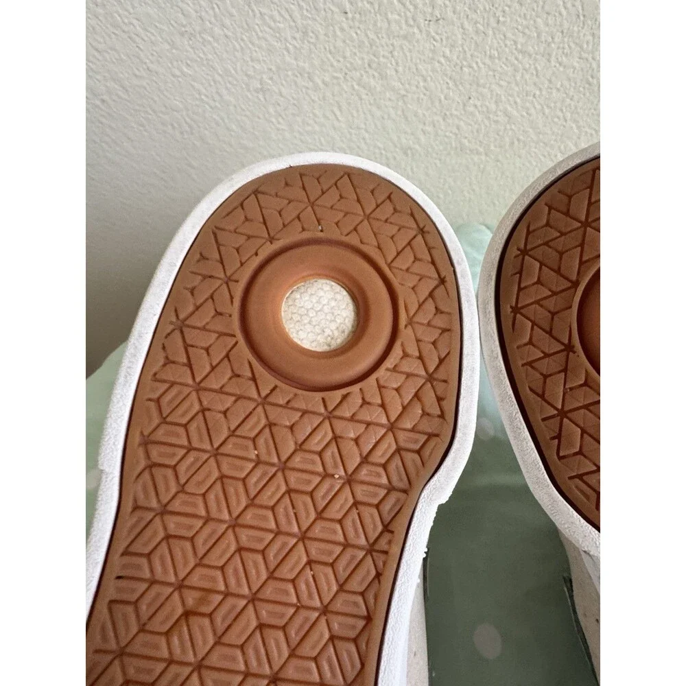 New Balance Numeric Men's Beige Suede Skate Shoes US 10.5